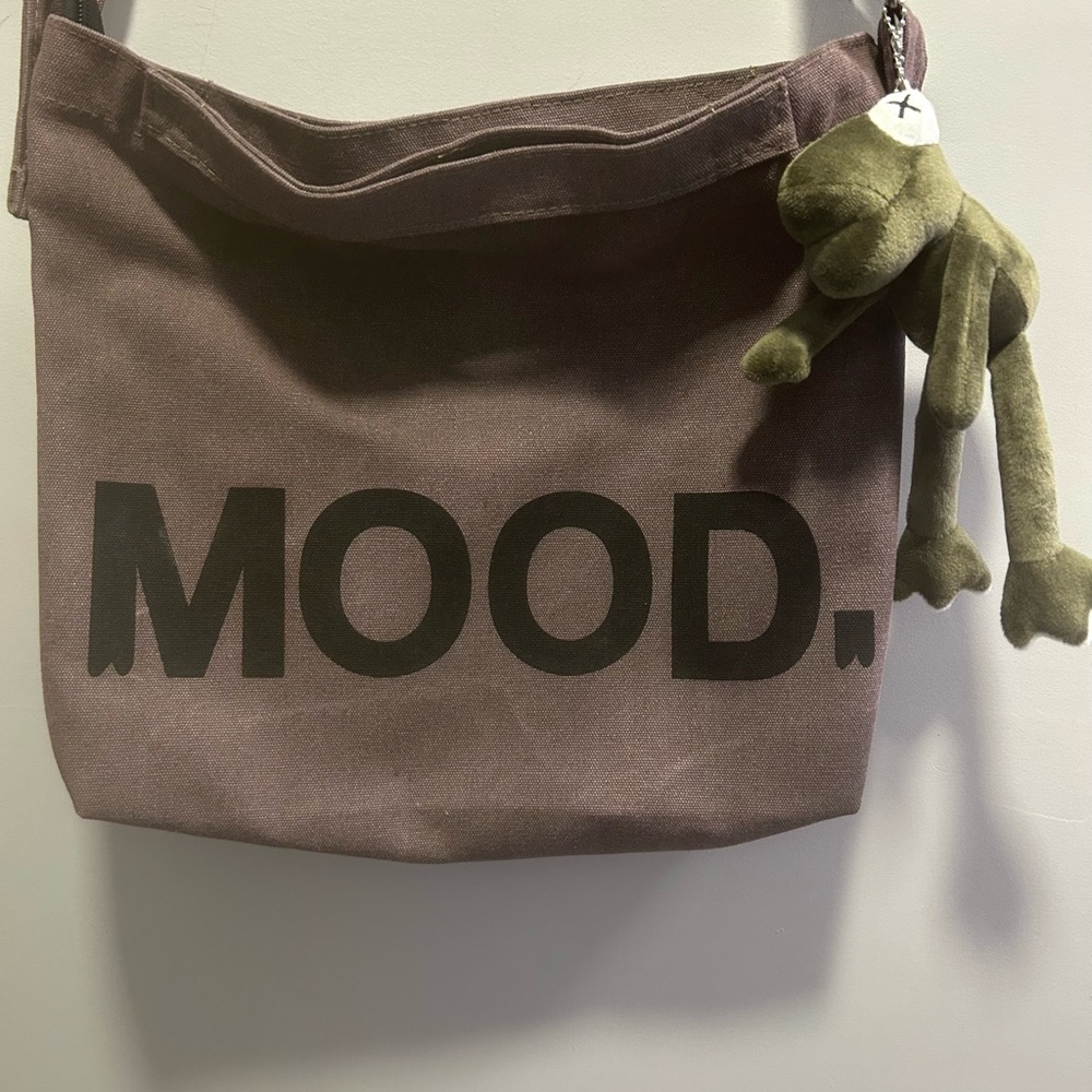Brown Canvas Shoulder Bag with Frog Keychain